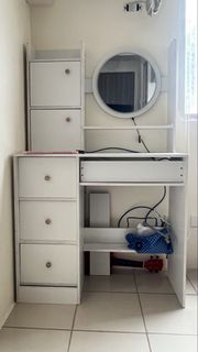 (Category: ) located in . Submitted by bettybets (Listing ID 1451777443, Image 1). Description: .