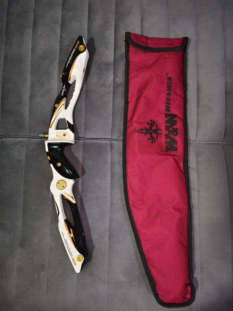 Win & Win Inno CXT Riser 23h (Category: Other Sports Equipment and Supplies) located in Bangi. Submitted by zahidee (Listing ID 1451844596, Image 1). Description: Assalamualaikum dan salam sejahtera. Untuk dijual: Inno CXT Riser Black white gold color 23H, RH Excellent Condition RM2450.00.
