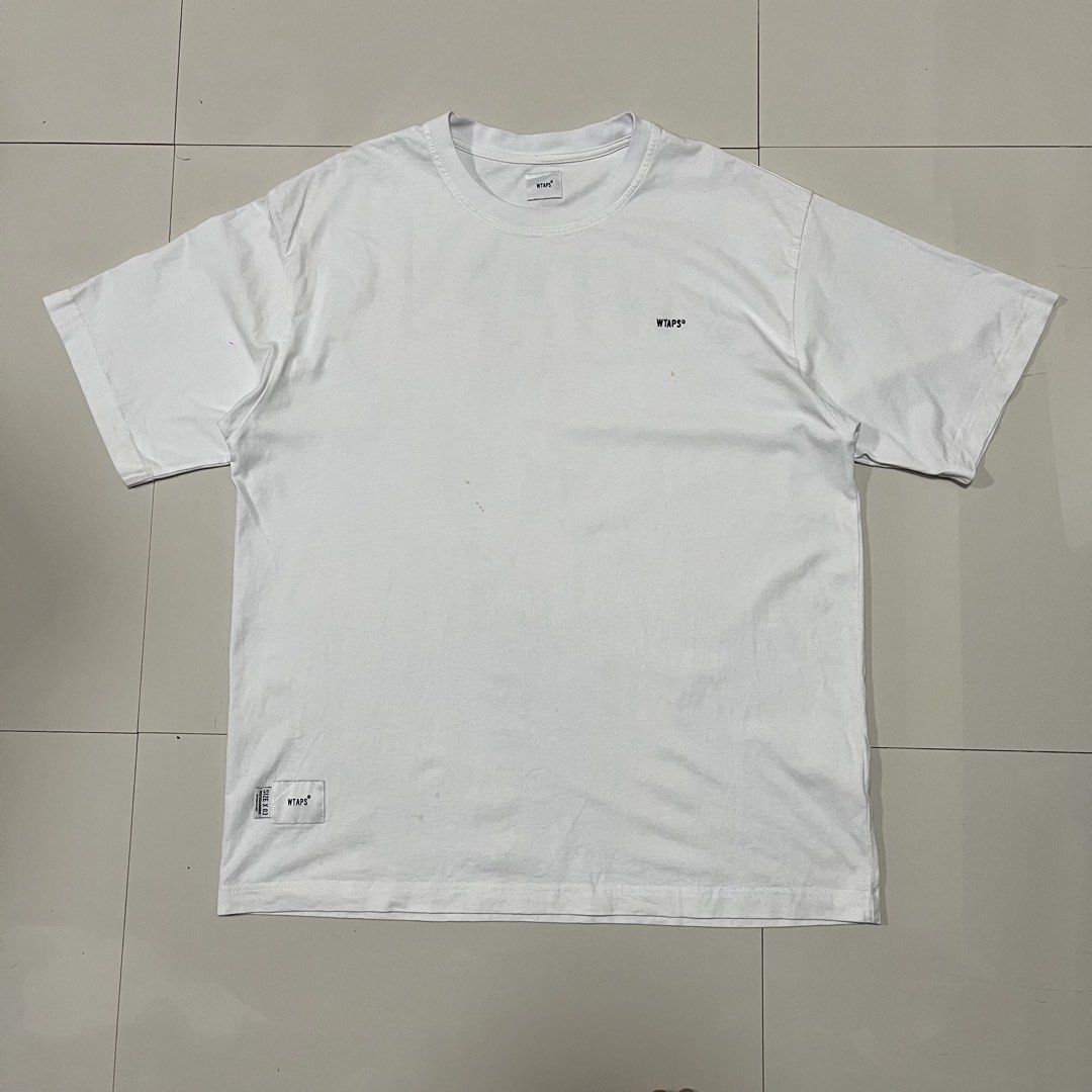 WTAPS (Category: Activewear) located in Lucena. Submitted by RAGGGGSSSS (Listing ID 1451880644, Image 3). Description: Wtaps Size X03 31x25 Still in Verygood Condition Honest issue: Yellowing on some parts Pinhole 300 plus shipping fee.