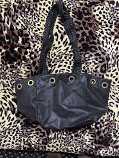 (Kategori: ) berada di . Dikirim oleh curatedbygoods (ID iklan 1451856078, Gambar 1). Deskripsi: .