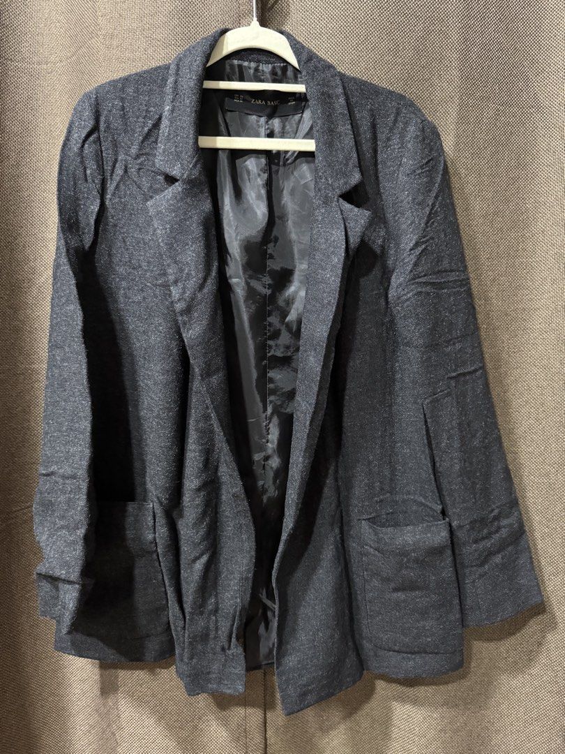 Zara Basic Blazer (Category: Coats, Jackets and Outerwear) located in Guiguinto. Submitted by thehiddenwardrobe (Listing ID 1451840389, Image 1). Description: - Zara Basic grey blazer - Relaxed fit - Front pockets - Fully lined interior - Perfect for layering over tops or dresses - Easy to style for casual or smart occasions.
