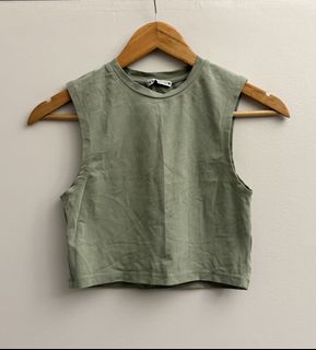 (Category: ) located in . Submitted by closetclearout.mnl (Listing ID 1451889915, Image 1). Description: .