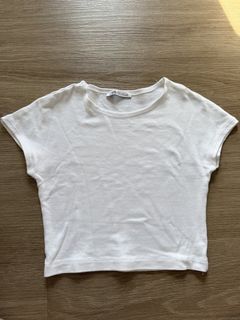 (Category: ) located in . Submitted by gninn.apparel (Listing ID 1451768795, Image 1). Description: .