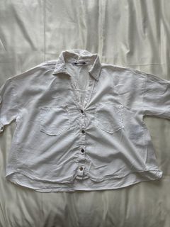 (Category: ) located in . Submitted by closetbyclary (Listing ID 1451709554, Image 1). Description: .