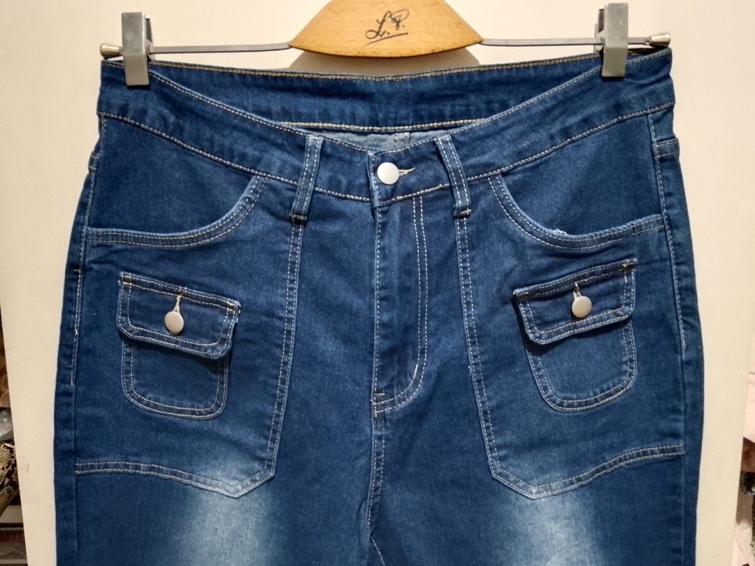 (1XL) Blue Denim Shein Jeans (Category: Jeans) located in Rizal. Submitted by rmrkshmc (Listing ID 1452047914, Image 2). Description: - 1XL - ideally fits 36-38 - blue denim skinny jeans - soft and has slight stretch denim - never used - all pockets are working - mahaba, perfect for tall girls - maganda yung pocket style nya - needs some washing, na stock sa cabinet - mop: gcash - loc: Mayamot, Antipolo.