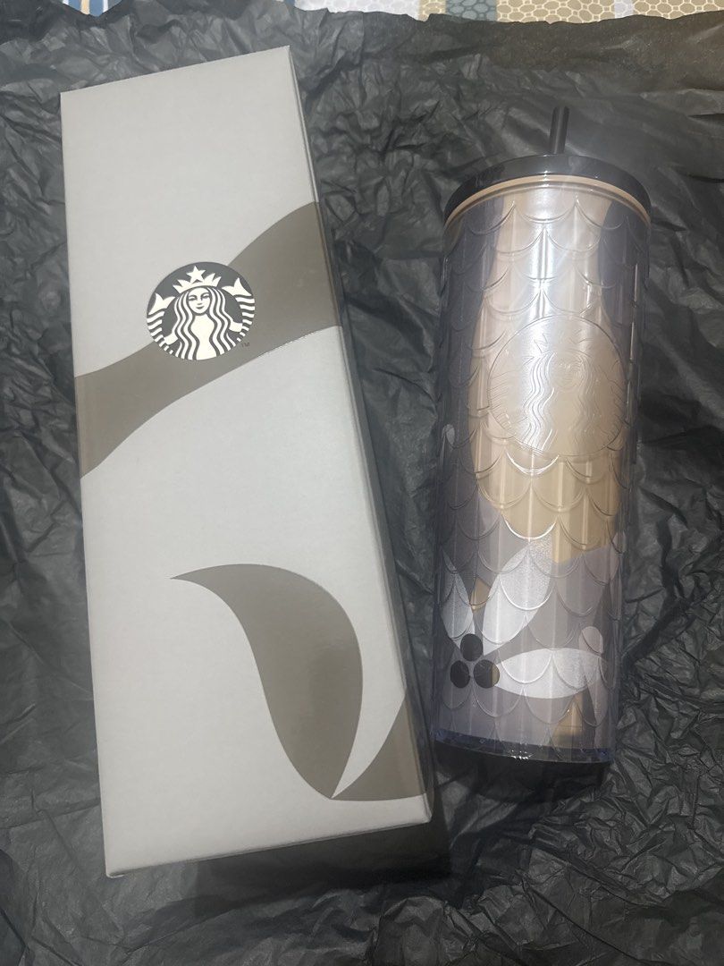 2026 Starbucks Tumbler with Box (Category: Water Bottles & Tumblers) located in Valenzuela. Submitted by djforlales (Listing ID 1451994941, Image 1). Description: - Stylish Starbucks tumbler with a unique textured, scale-like pattern. - Includes original Starbucks box, perfect for gifting or safekeeping. - Features a light tan interior for a clean look. - Comes with a sleek black lid and a matching black straw. - Ideal for your daily beverages, k