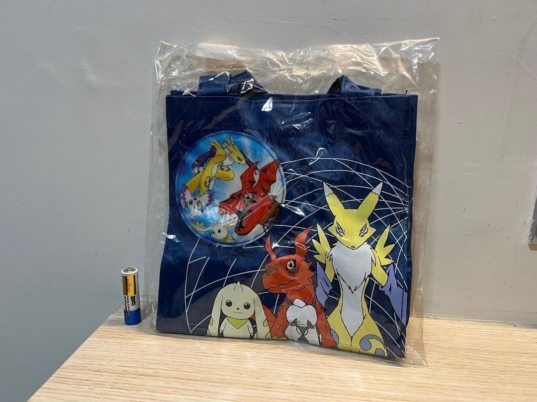 全新 90年代 DIGIMON 數碼暴龍 03 運動袋 （分類：Tote Bags）位於 Hong Kong。 由 danny_chan022 提交（商品編號 1452041514，圖片 1）。簡介： 。