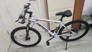（分類：）位於 。 由 mustang.gt 提交（商品編號 1451944838，圖片 1）。簡介： 。