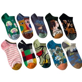 多國襪款超級優惠 3️⃣對或6️⃣對可選全店任何襪款配搭 Collection item 2