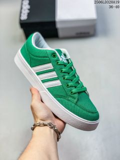 （分類：）位於 。 由 lovesports777 提交（商品編號 1452101172，圖片 1）。簡介： 。