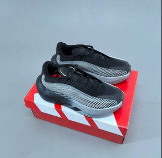 (Category: ) located in . Submitted by khai.uasneakers (Listing ID 1452016942, Image 1). Description: .