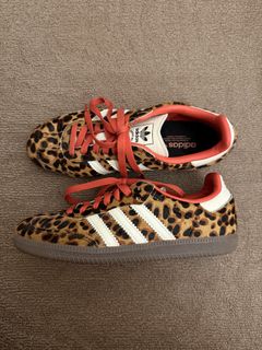(Kategori: ) berada di . Dikirim oleh empty.mycloset (ID iklan 1452062463, Gambar 1). Deskripsi: .