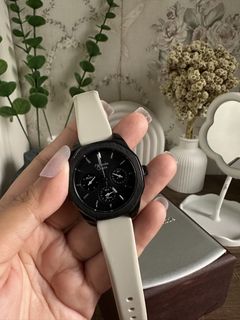 (Kategori: ) berada di . Dikirim oleh tian.lala (ID iklan 1452037367, Gambar 1). Deskripsi: .