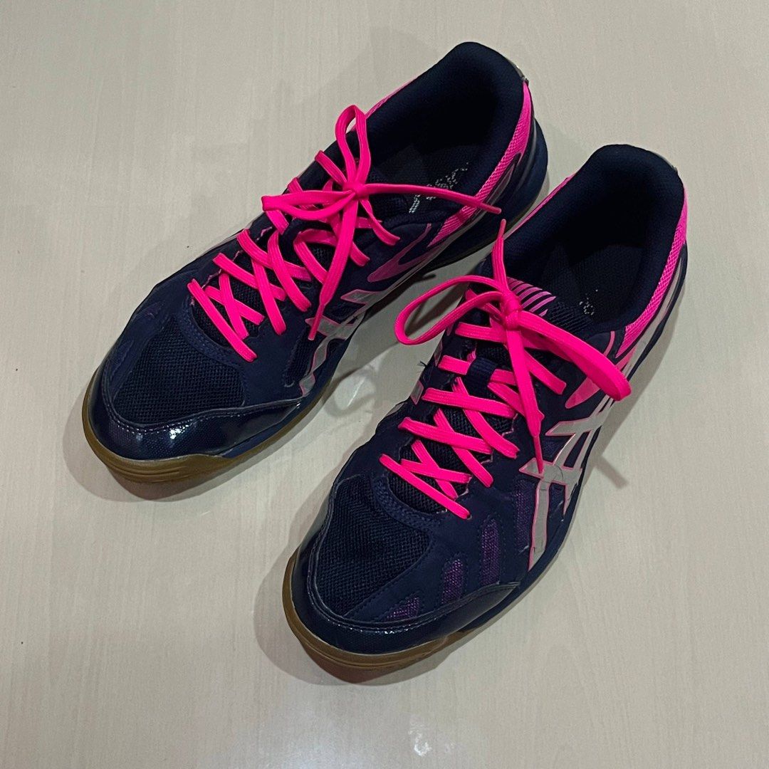Asics Attack Hyperbeat (Category: Other Sports Equipment and Supplies) located in Kota Bharu. Submitted by kimingg (Listing ID 1451928200, Image 2). Description: Asics Attack Hyperbeat Untuk indoor game / futsal / volleyball 8uk 27cm Original Kasut dalam keadaan baik Ready for next game 💪🏻 .