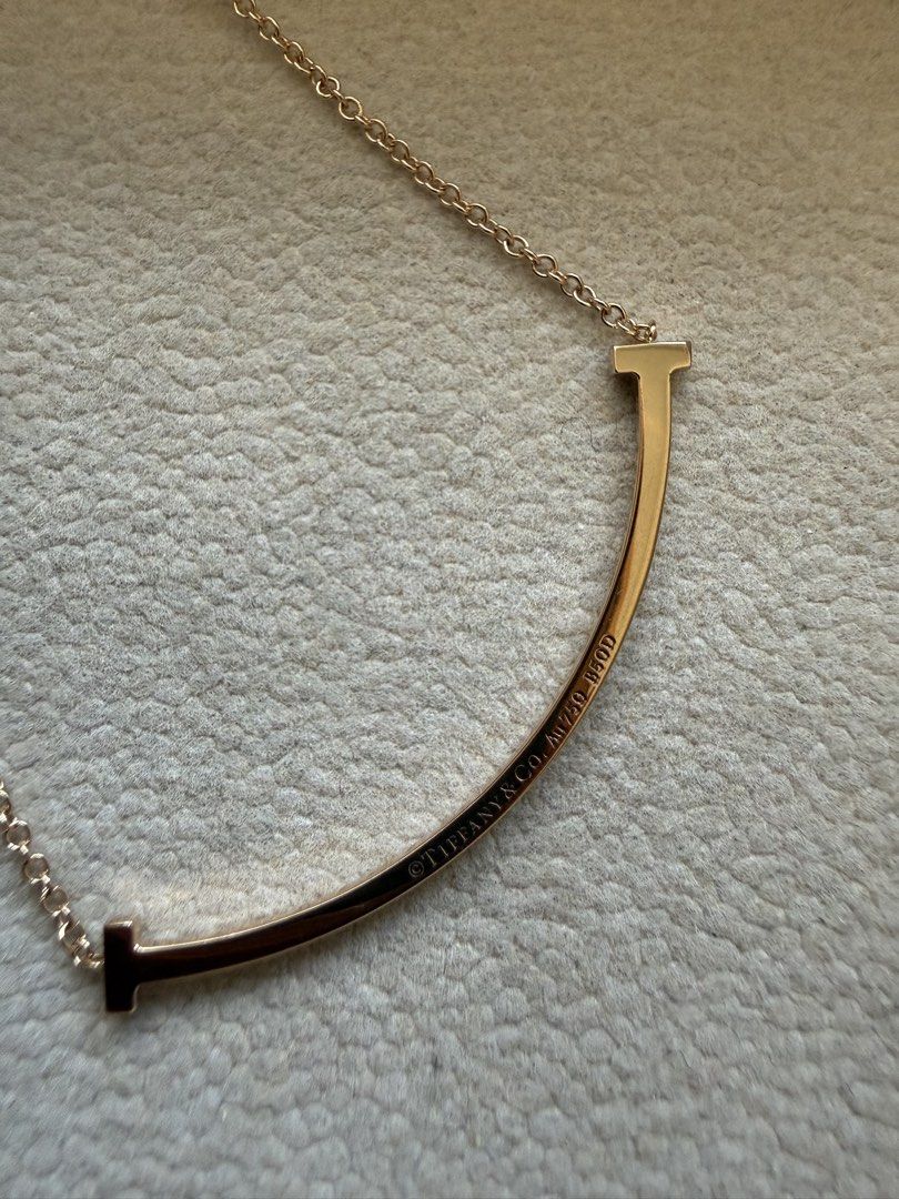 Auth Tiffany T Smile Small Pendant with Diamonds (Category: Necklaces) located in Makati City. Submitted by aurummaison (Listing ID 1451926330, Image 2). Description: .