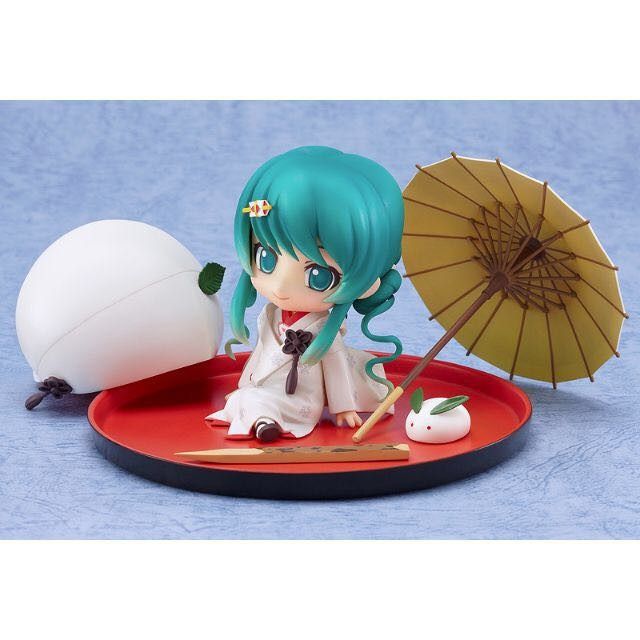Authentic GSC Nendoroid #303 Snow Miku Strawberry White Kimono Ver. SEALED MISB Rare (Category: Toys & Games) located in Kuala Lumpur. Submitted by jamietee1277751 (Listing ID 1452030099, Image 1). Description: ❄️ Authentic Good Smile Company Nendoroid #303 Snow Miku: Strawberry White Kimono Ver. 📦 Condition: Brand New / Sealed (MISB - Mint in Sealed Box) ✔ 100% Authentic Good Smile Company ✔ Factory sealed ✔ Never opened or displayed ✔ Box in m