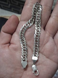 (Category: ) located in . Submitted by chariepadilla (Listing ID 1452044235, Image 1). Description: .