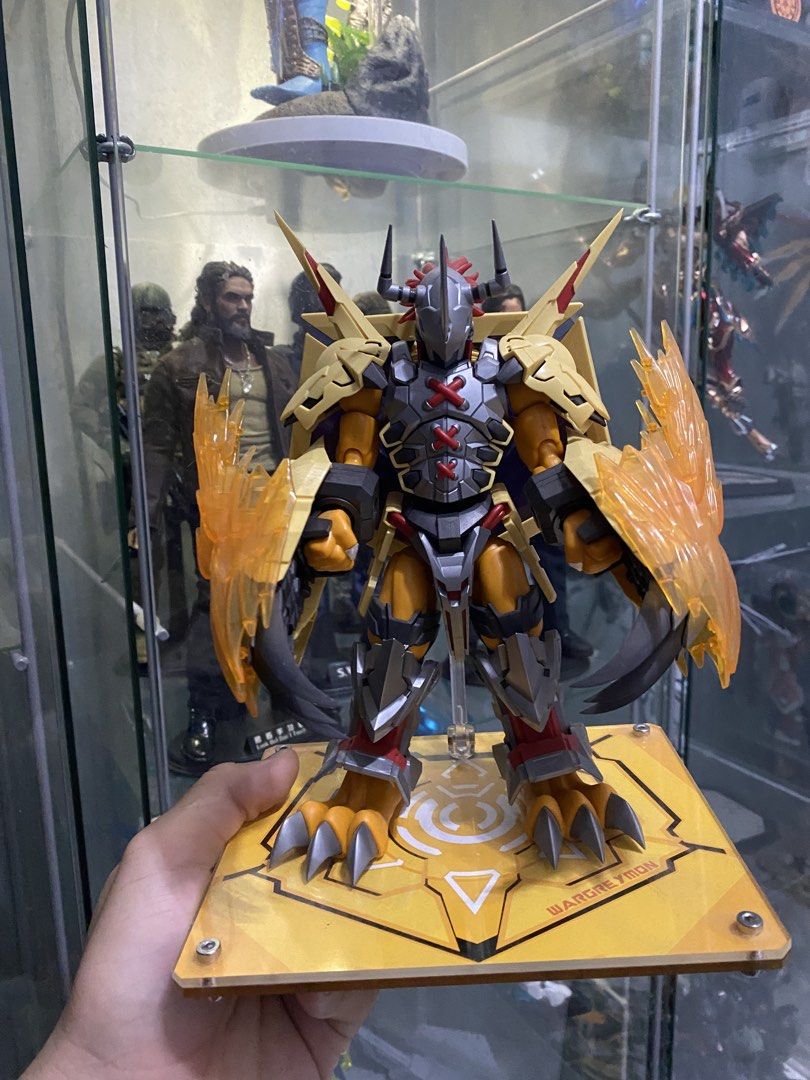 Bandai Figure-rise Standard Amplified Wargreymon Plastic Model Kit (Category: Toys & Games) located in Petaling Jaya. Submitted by toys_collecter (Listing ID 1452003899, Image 2). Description: - Bandai Figure-rise Standard Amplified Wargreymon plastic model kit - Released in 2019 - Features great detail and articulation - Comes with a display base - Original box is included.