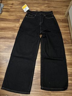 (Category: ) located in . Submitted by kay6797 (Listing ID 1452089149, Image 1). Description: .