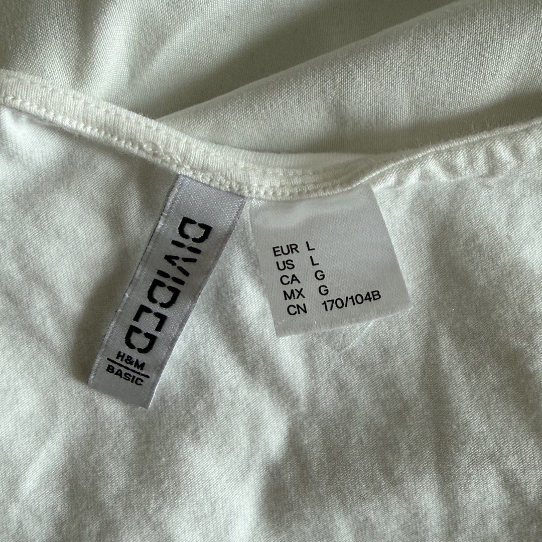Basic H&M Longsleeves (Category: Longsleeves) located in Marikina City. Submitted by bykeei (Listing ID 1451963991, Image 3). Description: location: marikina city, metro manila ⭐️ first to pay basis .