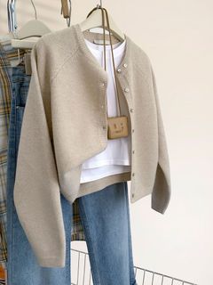 (Category: ) located in . Submitted by shopaholixc (Listing ID 1451980599, Image 1). Description: .