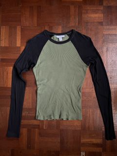 (Category: ) located in . Submitted by luckygirlcloset (Listing ID 1451960218, Image 1). Description: .