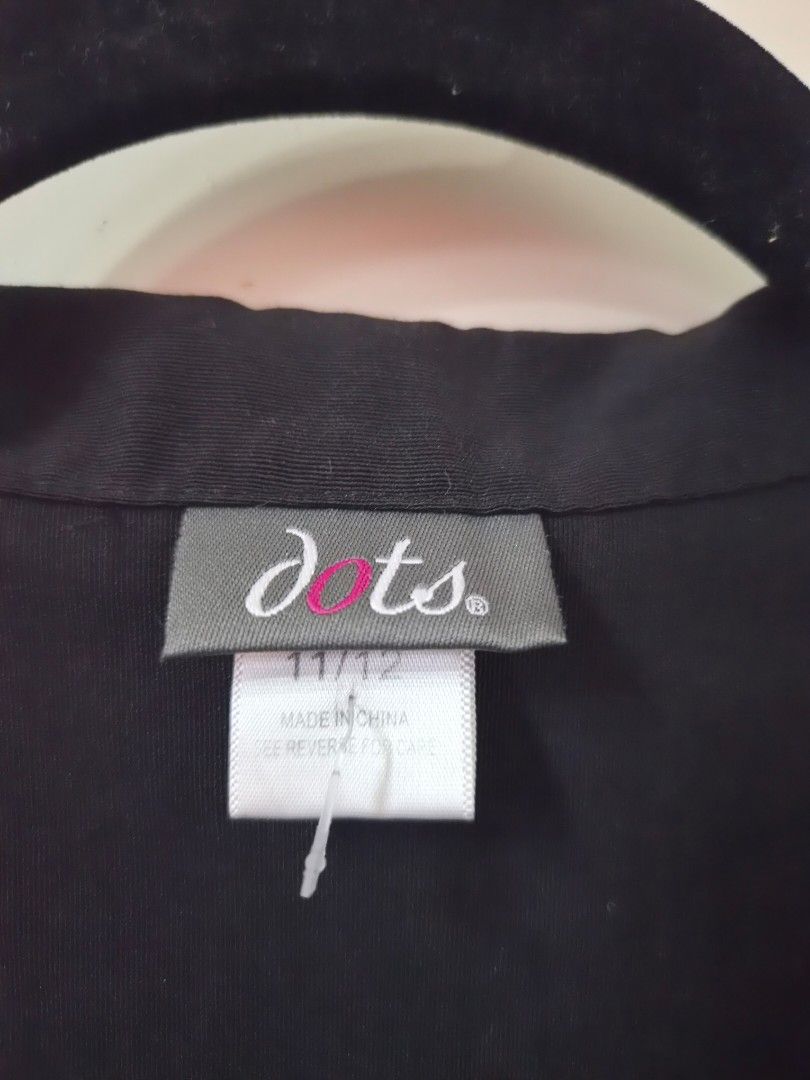Black Outer Dress - Medium (Category: Dresses) located in Las Pinas. Submitted by ajbash (Listing ID 1451999551, Image 3). Description: waist - 34 inches.