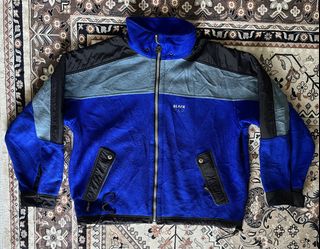 (Category: ) located in . Submitted by haniHani00 (Listing ID 1451922784, Image 1). Description: .