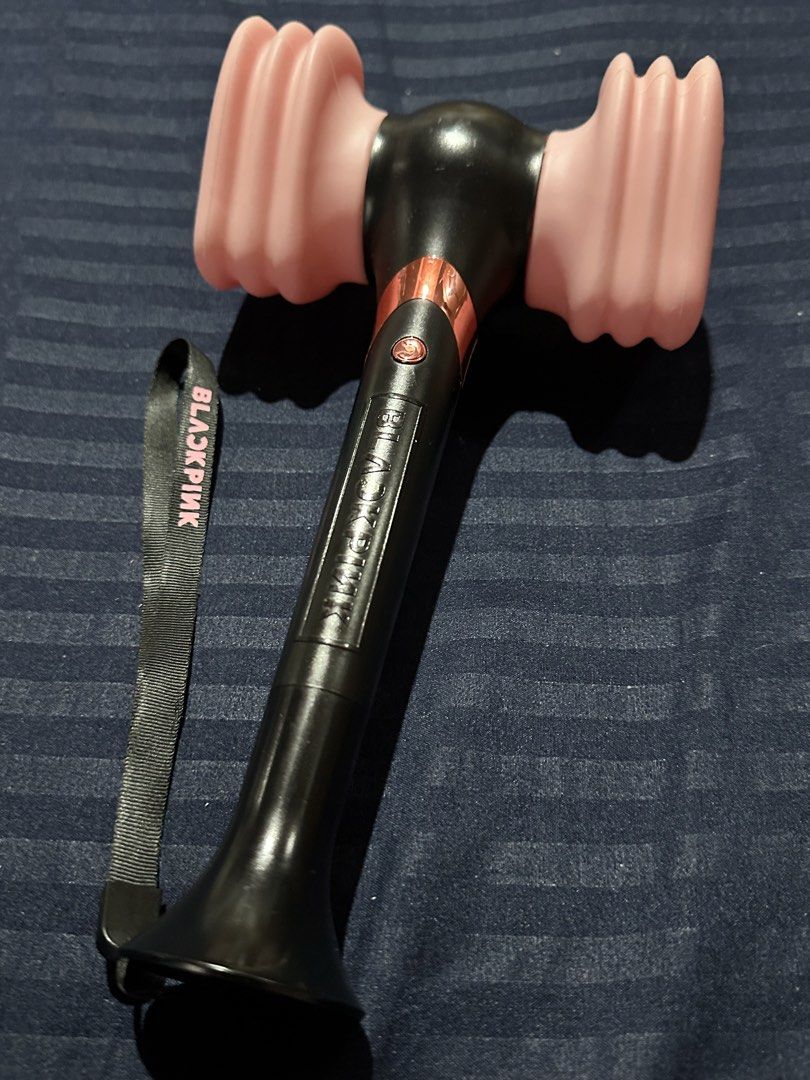 blackpink lightstick ver. 1 (Category: K-Wave Merchandise) located in Manila. Submitted by onceagainvaults (Listing ID 1452053415, Image 3). Description: wts lfb: bp lightstick ver. 1 - used, no box, no issues - 550 php, still nego - location: san miguel, manila .