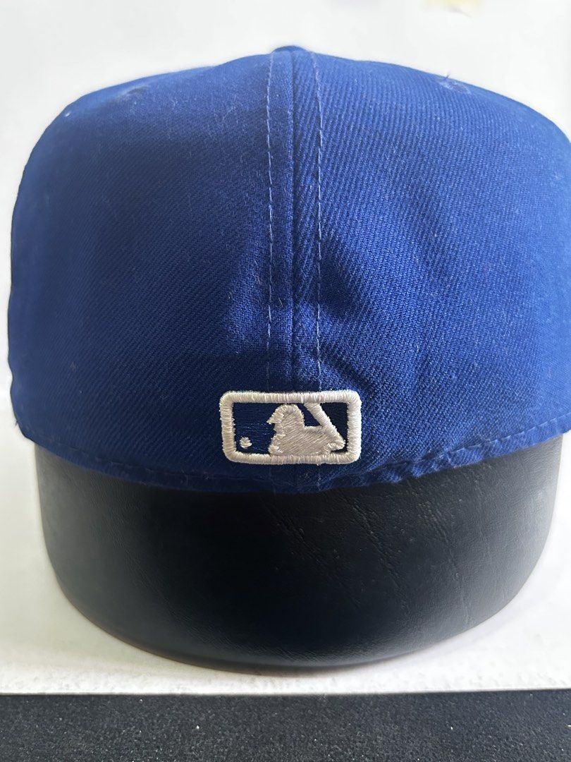 Blue jays (Category: Caps & Hats) located in Manila. Submitted by fierce_capgame (Listing ID 1451983127, Image 3). Description: .