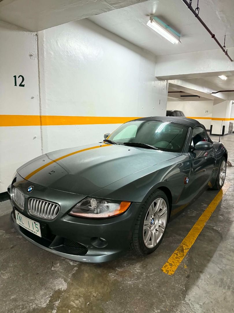BMW Z4 2.5i Cabriolet (A) (Category: Used Cars) located in Caloocan City. Submitted by mjting01 (Listing ID 1451922148, Image 2). Description: 2004 BMW Z4 2.5i Local all stock all original 26k mileage only 5 spd auto Black leather Power top See less.