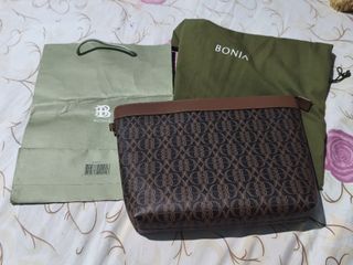 (Kategori: ) berada di . Dikirim oleh dwiky_preloved (ID iklan 1451451956, Gambar 1). Deskripsi: .