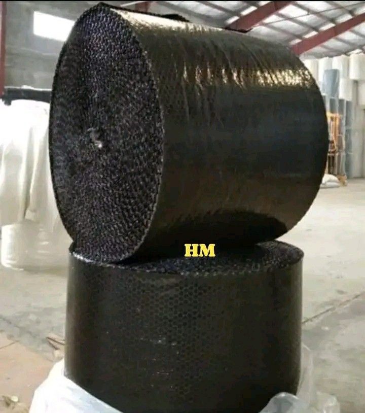 Bubble wrap Buo-720 Half-580 Rs (Category: Craft Supplies & Tools) located in Manila. Submitted by vannie30 (Listing ID 1452006681, Image 2). Description: .