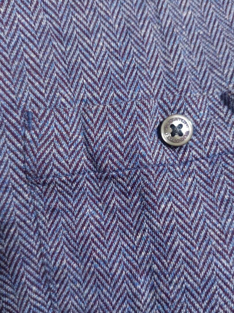 Bugatchi Men's Herringbone Extra Soft Mercerized Cotton Regular Fit Shirt size L (Category: Formal Shirts) located in Taguig. Submitted by nextflip (Listing ID 1451907131, Image 3). Description: in excellent condition fits M-L loro piana brunello cucinelli kiton the row.