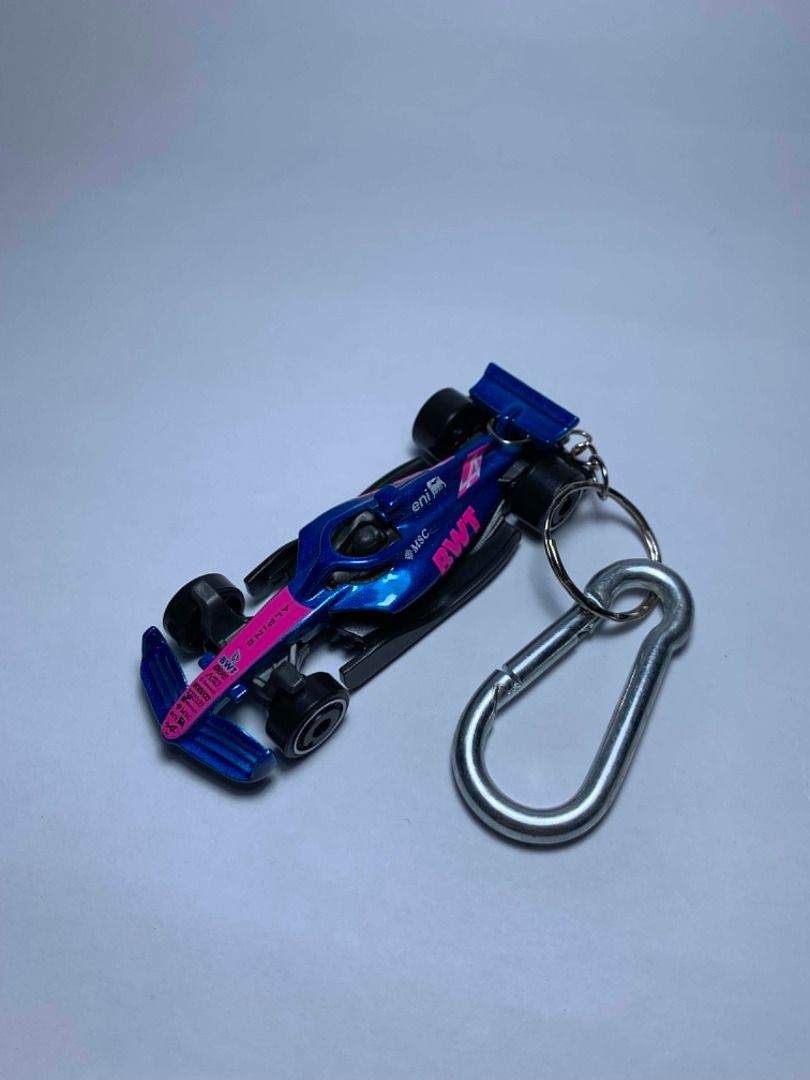 BWT alpine 2025 F1 Hot wheels key chain (Category: Vehicle & Diecast Models) located in Manila. Submitted by thriftomnl (Listing ID 1451984268, Image 1). Description: BWT alpine 2025 F1 Hot wheels key chain ₱199 🏁Also available: - Mercedes-AMG Petronas - Oracle Red Bull - Money Gram HAAS - Atlassian williams INCLUSION: - Carabiner - sticker freebies - pouch (packaging) 📍Muntinlupa City 🚚 ships nationwide (via j&t or lalamove).