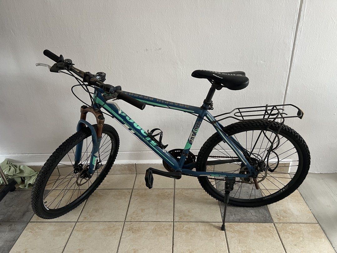 By cycle (Category: Bicycles) located in Singapore. Submitted by lenin_sg (Listing ID 1452031421, Image 3). Description: It is not in use, as it has been lying unused for a long time Size - 26 Negotiable .