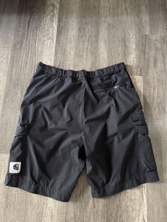 (Category: ) located in . Submitted by fashiontechwearspot (Listing ID 1451974954, Image 1). Description: .