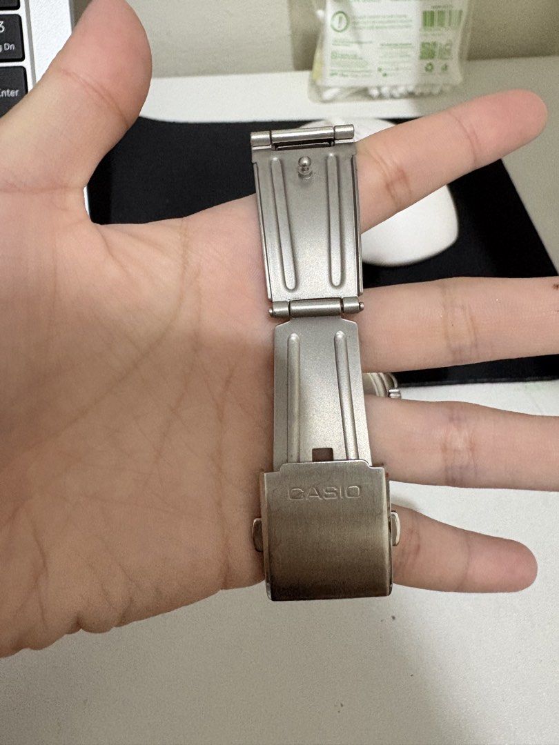 Casio MTP-1374D-2AVDF (Category: Men's Watches) located in Manila. Submitted by jai_declutters (Listing ID 1452068059, Image 3). Description: Casio MTP-1374D-2AVDF Minimal scratches Guaranteed authentic Slightly negotiable Has 2 links extra, papakabit ko soon MOP: gcash, bank transfer MOD: lalamove and j&t only Loc: north caloocan Can do meet up smfv Note: i don’t have the box or receipt since this was just given to me but you can check for authe