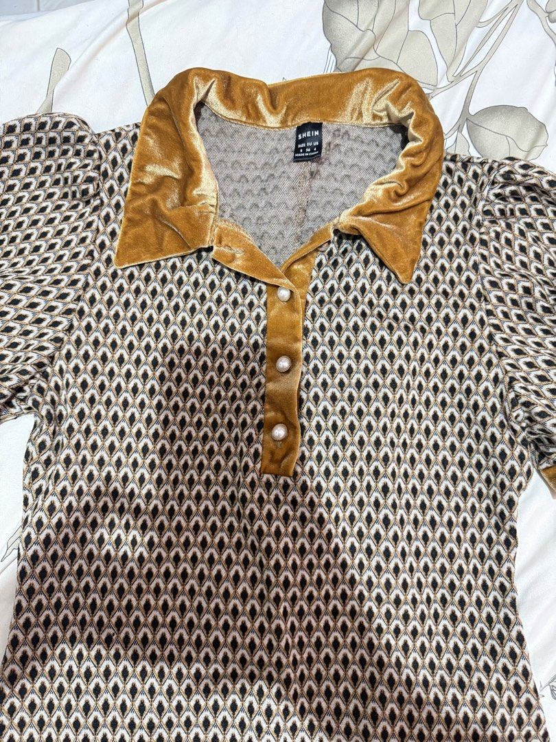 Casual dress (Category: Dresses) located in Taguig. Submitted by chen.preloveddd (Listing ID 1451965343, Image 2). Description: - Used twice, Size small & stretchy fabric - Need some space for my closet - Im 5’3 and above the knee siya sakin mini dress actually 📍 Taguig south signal village.