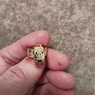 (Category: ) located in . Submitted by brandedbagspreloved (Listing ID 1451973309, Image 1). Description: .