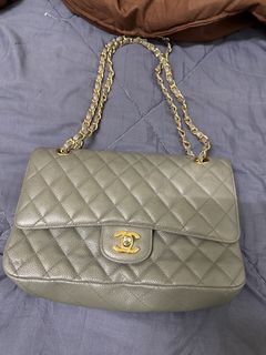 (Category: ) located in . Submitted by lil_closet77 (Listing ID 1451921576, Image 1). Description: .