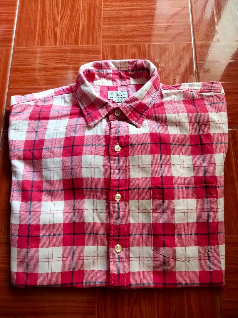 Checkered Long sleeve - Tailored by j.crew 100% cotton (Category: Formal Shirts) located in Caloocan City. Submitted by blusky_general (Listing ID 1435792384, Image 1). Description: 30.5 inches long 22.5 inches width.