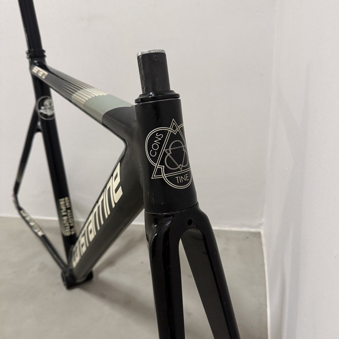 Constantine Barnard Frameset (Category: Bicycles) located in Singapore. Submitted by tianbikes.sg (Listing ID 1452028277, Image 3). Description: 2019 Constantine Barnard Frameset for fixie/track! 9/10 condition, minimal paintchips from usage, no dents no cracks no dimples. Overall frame is very well taken care off. Size 52 Includes - Frame - Carbon Fork - Headset - Seatclamp - Compression plug (seatpost can be purchased separately from my listing