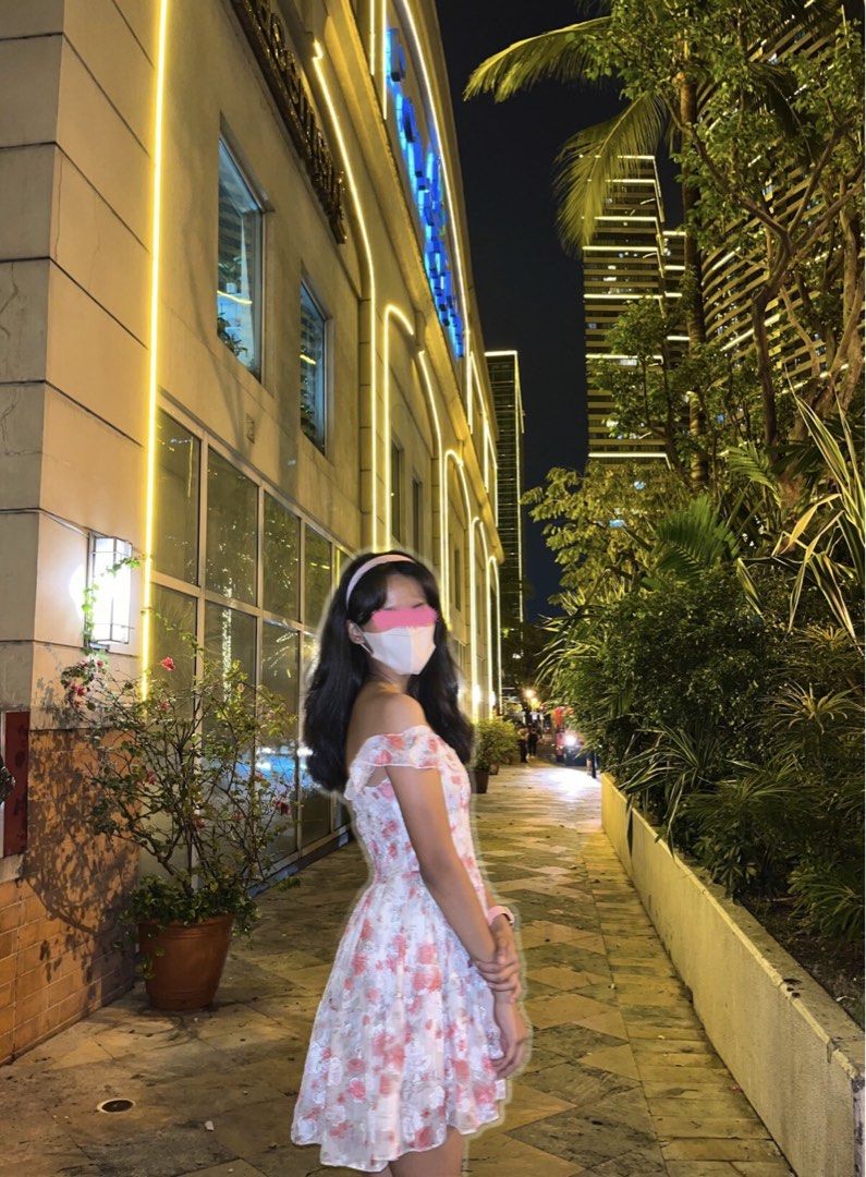Coquette Dress (Category: Dresses) located in Manila. Submitted by labrhinth (Listing ID 1452078626, Image 3). Description: Orig Price: 2200 Size: XS-M Stretchable No issues Good as new ‼️Price can go lower for sure buyer‼️ MOD - Lalamove - Jnt.