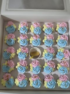 (Category: ) located in . Submitted by cakesbylavan (Listing ID 1452075939, Image 1). Description: .