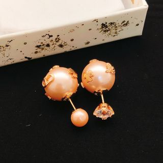 （分類：）位於 。 由 coureyamel93925 提交（商品編號 1451920959，圖片 1）。簡介： 。