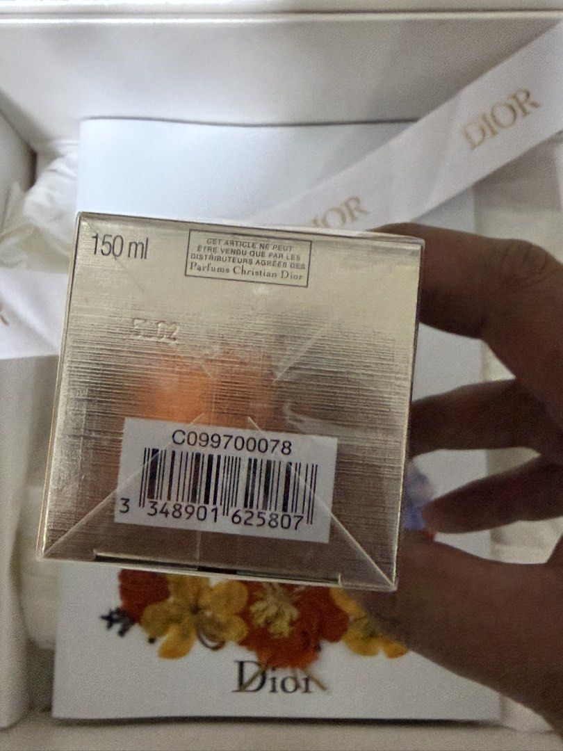 Dior Prestige La Micro-Lotion De Rose (Category: Face Care) located in Taguig. Submitted by itsmejhejhe19 (Listing ID 1452030849, Image 2). Description: Selling my Dior Prestige La Micro-Lotion De Rose 150ml for 8,500 php. The item was bought from Dior SM Aura. The receipt is no longer available..