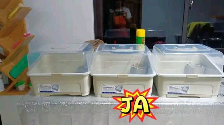 Dish cabinet (Category: Other Kitchenware & Tableware) located in Manila. Submitted by vannie30 (Listing ID 1451904338, Image 3). Description: .
