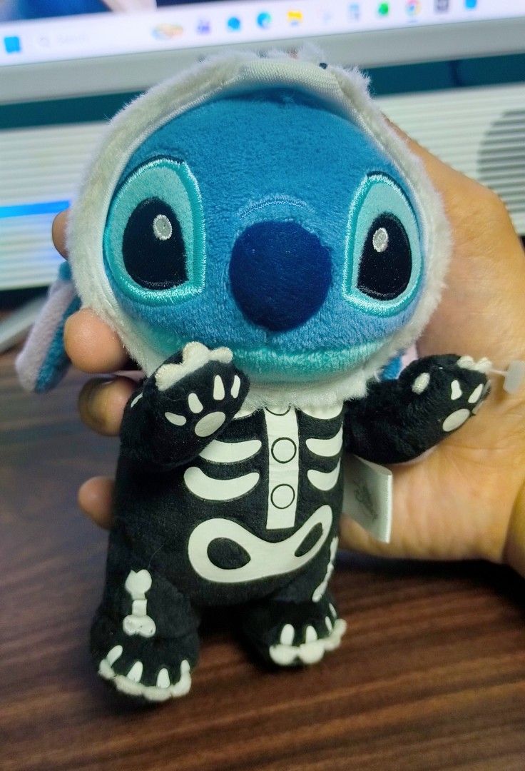 Disney Stitch Skeleton Plush Toy Keychain (Category: Plushies & Soft Toys) located in Caloocan City. Submitted by greenearth28555 (Listing ID 1451935471, Image 1). Description: - Authentic with tag - No issues but needs wash - What You See Is What You Get - Actual pics posted - Around 5 inches in height ‼️ Php 600 (FIXED PRICE) 📍 LOC: PASAY CITY ✨ Mode of Payment: GCash/ Bank Transfer ✨ Mode of Delivery: Lalamove/ LBC .