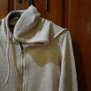 (Kategori: ) berada di . Dikirim oleh marchiwardrobe_7 (ID iklan 1452081333, Gambar 1). Deskripsi: .